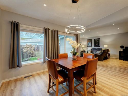 38 - 7586 Tetayut Rd Central Saanich BC V8M 0B4 at 38 - 7586 Tetayut Road, Central Saanich