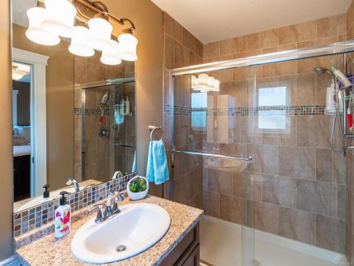 708 Newcastle Ave Parksville BC V9P 1G1 at 708 Newcastle Avenue, Parksville/Qualicum