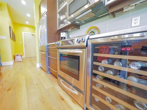 201 - 2850 Aldwynd Rd Langford BC V9B 3S7 at 201 - 2850 Aldwynd Road, Langford