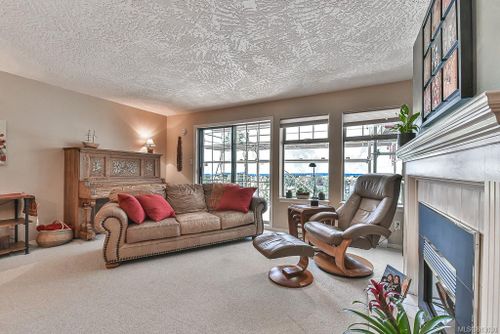 getmedia-1 at 11 - 850 Parklands Drive, Esquimalt