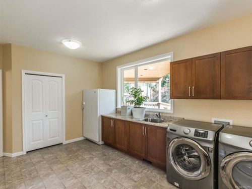 985 Bluebird Place at  985 Bluebird Place, Qualicum Beach, Parksville/Qualicum