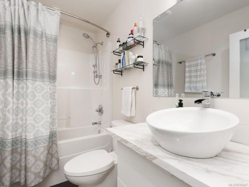 708 - 103 Gorge Road E Burnside at 708 - 103 Gorge Road E, Burnside, Victoria