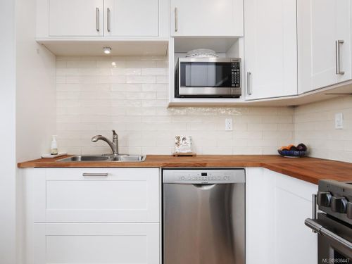 708 - 103 Gorge Road E Burnside at 708 - 103 Gorge Road E, Burnside, Victoria