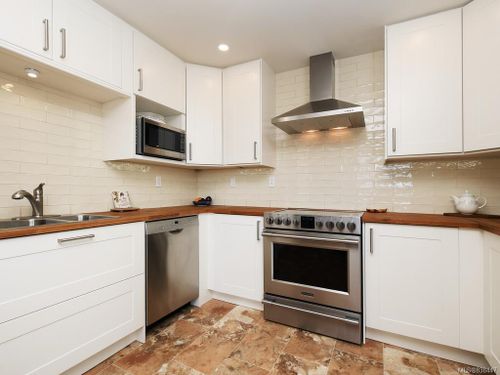 708 - 103 Gorge Road E Burnside at 708 - 103 Gorge Road E, Burnside, Victoria