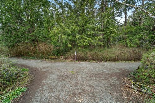 1503-edgewood-gordon-head-saanich-east-35 at 1503 Edgemont Road, Gordon Head, Saanich East