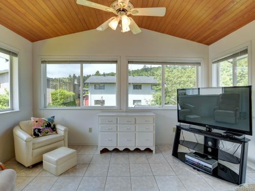 4362 Shelbourne Street Gordon Head at 4362 Shelbourne Street, Gordon Head, Saanich East