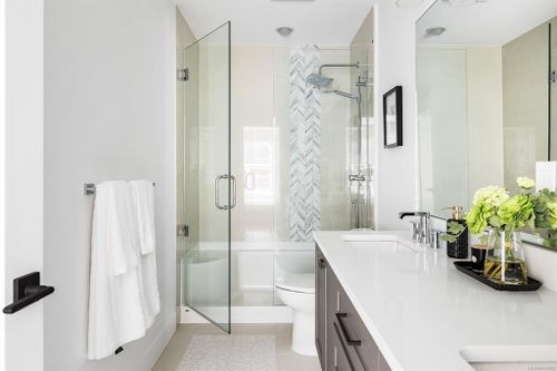 14 - 1810 Kings Road at 14 - 1810 Kings Road, Camosun, Saanich East