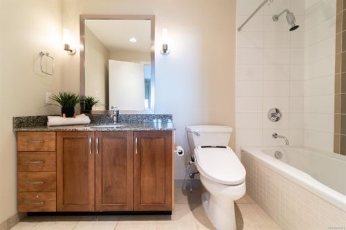 1004 - 788 Humboldt Street at 1004 - 788 Humboldt Street