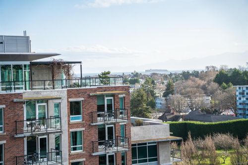 1004 - 788 Humboldt Street at 1004 - 788 Humboldt Street