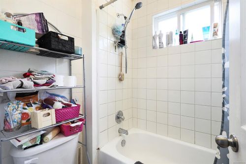 1883 & 188 5 England Avenue at 1883 & 188 5 England Avenue, Courtenay City, Comox Valley