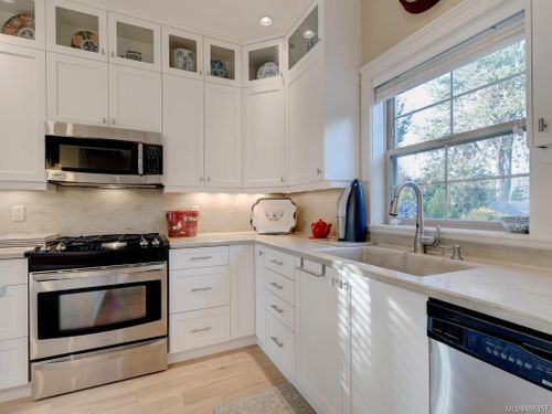 1042 Munro Street at 1042 Munro Street, Saxe Point, Esquimalt