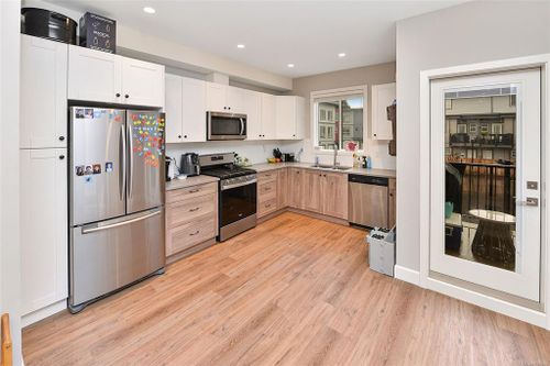 602 - 3351 Luxton Road at 602 - 3351 Luxton Road, Happy Valley, Langford