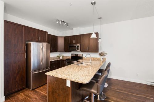 313 - 938 Dunford Avenue at 313 - 938 Dunford Avenue, Langford Proper, Langford