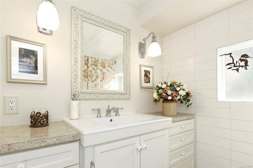 getmedia-6 at 7894 S Island Highway, Comox Valley