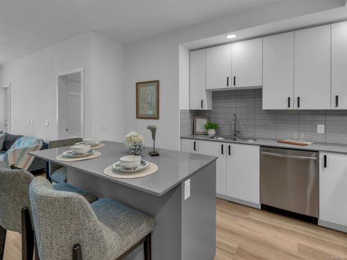 getmedia at 215 - 2390 City Gate Boulevard, Langford