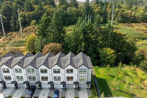 1127 Pullman Close, Langford photo number 2