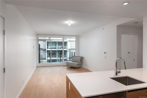 getmedia-1 at 709 - 369 Tyee Road, Victoria