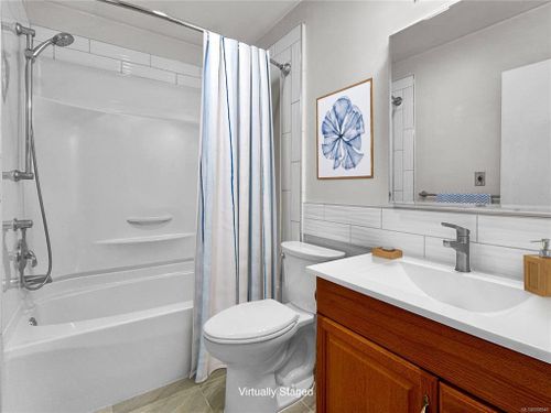 getmedia-2 at 311 - 9560 Fifth Street, Sidney