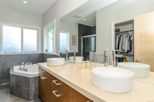 getmedia-7 at 1074 Verdier Avenue, Central Saanich