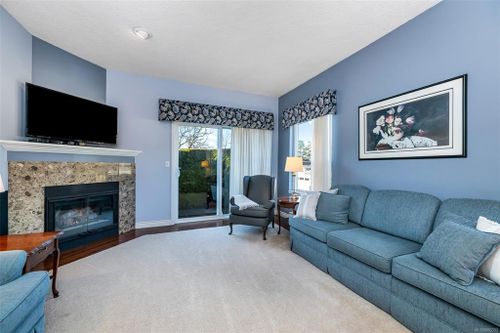 getmedia at 8 - 4291 Quadra Street, Saanich East