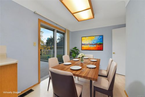 getmedia-3 at 2819 Adelaide Avenue, Saanich West