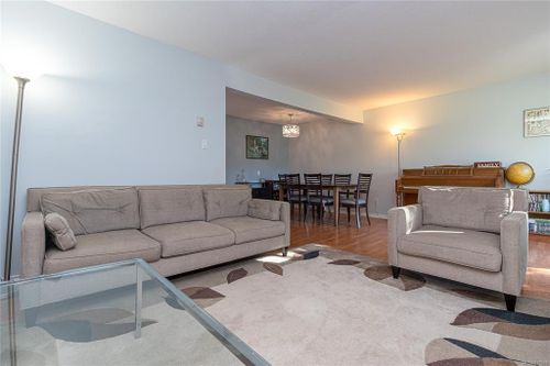 getmedia-8 at 29 - 3987 Gordon Head Road, Saanich East