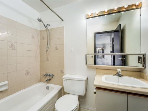 getmedia-4 at 1006 - 1630 Quadra Street, Victoria