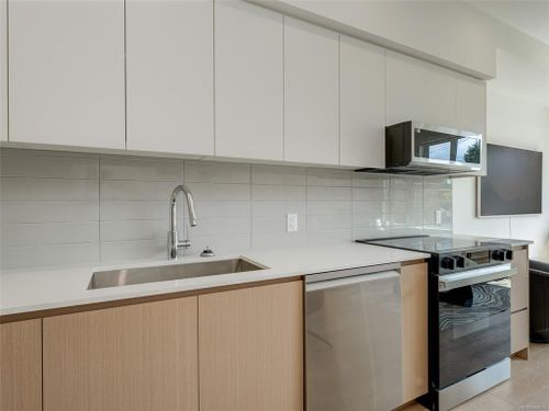 getmedia-6 at 102 - 2374 Oakville Avenue, Sidney