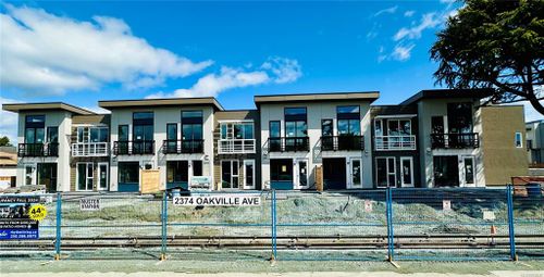 getmedia at 102 - 2374 Oakville Avenue, Sidney