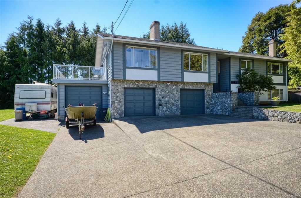 1845 Grandview Drive, Saanich East photo number 2
