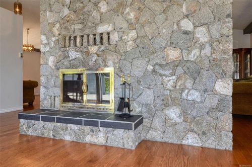 getmedia-2 at 1845 Grandview Drive, Saanich East