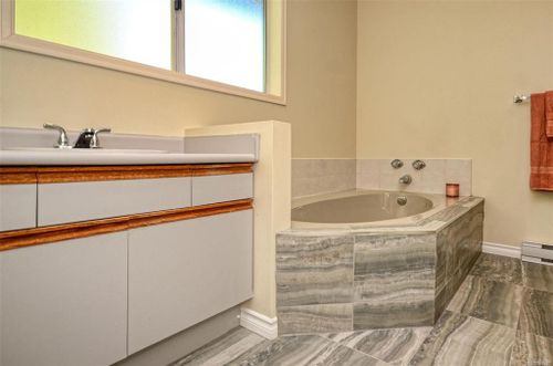 getmedia-6 at 1845 Grandview Drive, Saanich East