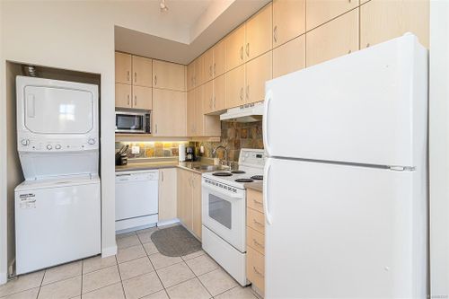 getmedia-3 at 221 - 409 Swift Street, Victoria