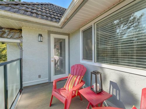 getmedia-7 at 304 - 1561 Stockton Crescent, Saanich East