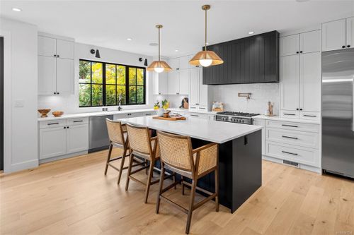 getmedia-1 at 4621 Cordova Bay Road, Saanich East