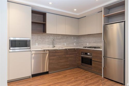 getmedia-11 at 108 - 369 Tyee Road, Victoria