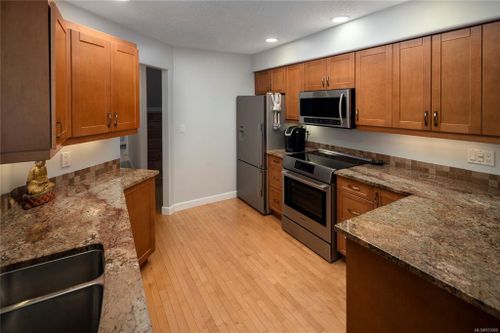 getmedia-1 at 2 - 1611 Blair Avenue, Saanich East