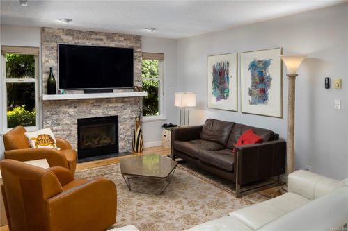 getmedia-2 at 2 - 1611 Blair Avenue, Saanich East