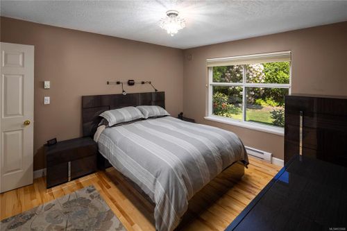 getmedia-4 at 2 - 1611 Blair Avenue, Saanich East