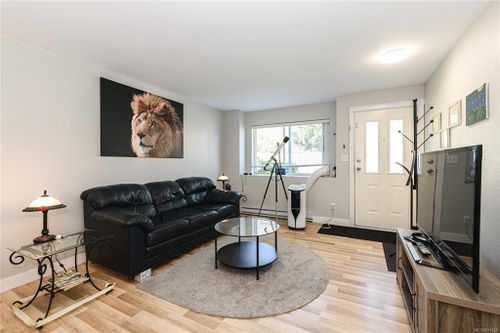 getmedia at 109 - 2555 Dingwall Street, Duncan