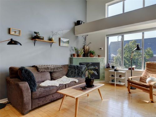 getmedia-1 at 302 - 1721 Quadra Street, Victoria