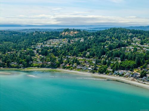 5200-polson-cordova-bay-saanich-east-02 at 5200 Polson Terrace, Cordova Bay, Saanich East