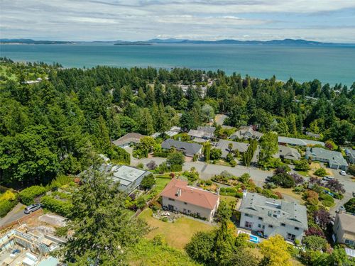 5200-polson-cordova-bay-saanich-east-05 at 5200 Polson Terrace, Cordova Bay, Saanich East