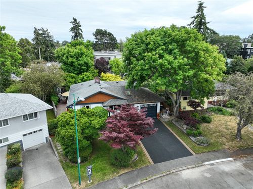 2519-wootton-north-oak-bay-oak-bay-40 at 2519 Wootton Crescent, North Oak Bay, Oak Bay