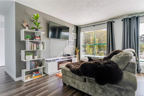 3460-quadra-quadra-saanich-east-10 at #203 - 3460 Quadra Street, Quadra, Saanich East