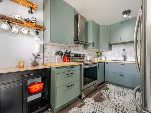 3460-quadra-quadra-saanich-east-37 at #203 - 3460 Quadra Street, Quadra, Saanich East
