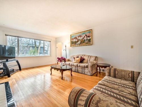 5525-commercial-street-victoria-ve-vancouver-east-02 at 5525 Commercial Street 5525-commercial-street-victoria-ve-vancouver-east-02 at 5525 Commercial Street