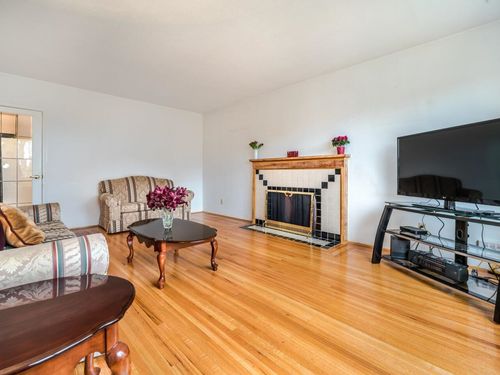 5525-commercial-street-victoria-ve-vancouver-east-04 at 5525 Commercial Street 5525-commercial-street-victoria-ve-vancouver-east-04 at 5525 Commercial Street