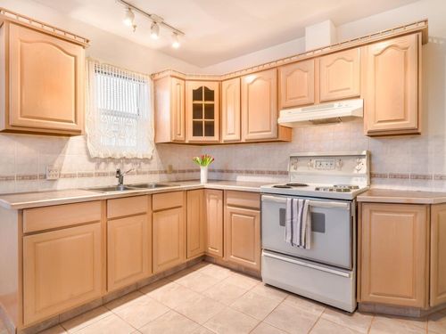 5525-commercial-street-victoria-ve-vancouver-east-06 at 5525 Commercial Street 5525-commercial-street-victoria-ve-vancouver-east-06 at 5525 Commercial Street