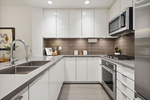 255-w-1st-street-lower-lonsdale-north-vancouver-10 at 116 - 255 W 1st Street, Lower Lonsdale, North Vancouver